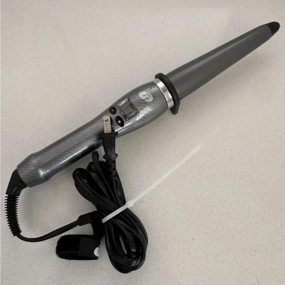 T3 Micro SinglePass Whirl Styling Wand 1.25" Curling Iron Model 73581 TESTED - Picture 1 of 3